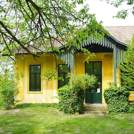 Kunbabonyi Vendeghaz